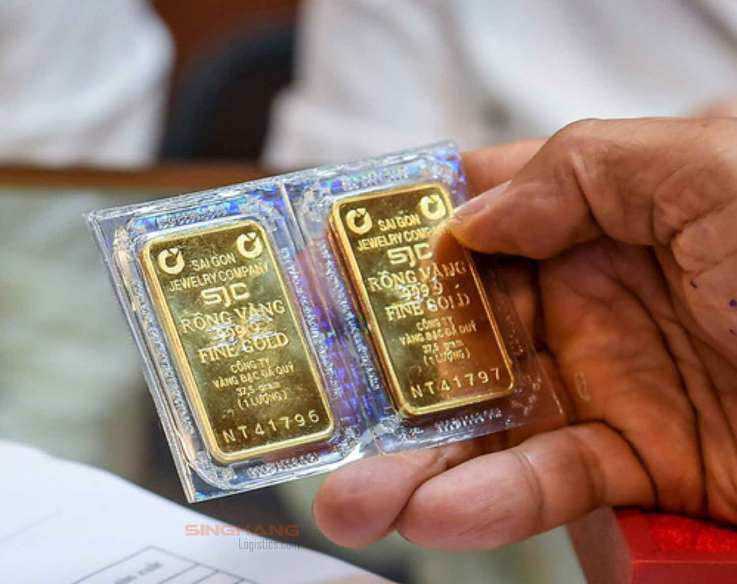 Gold prices on October 3: Domestic market adjusts in line with global trends | Singhang Logistics